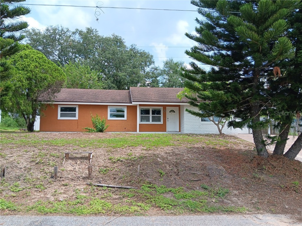 1117 Hillcrest Drive NE Winter Haven FL 33881 P4930856 image1