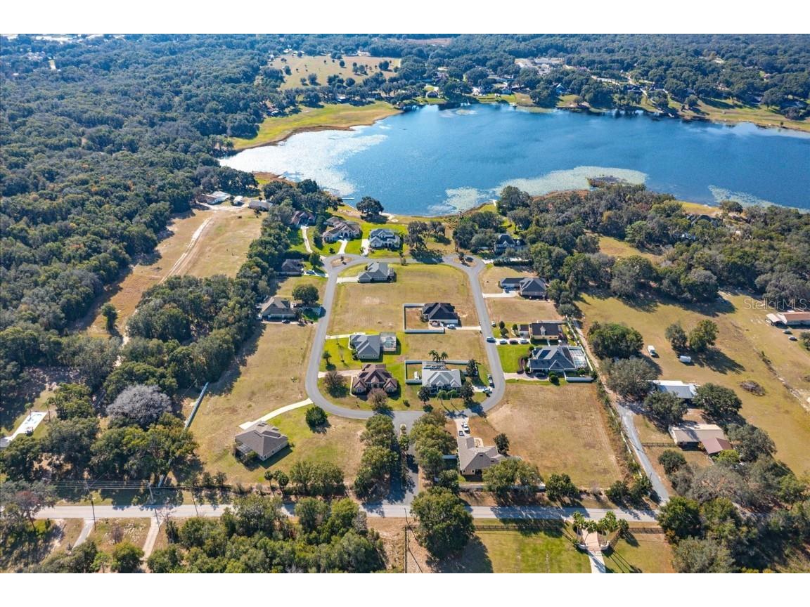 1117 Myrtle Breezes Court Fruitland Park FL 34731 O6364776 image2