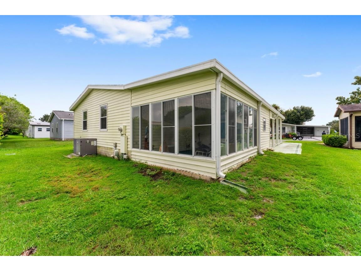 1117 Paradise Drive Lady Lake FL 32159 A4659524 image4