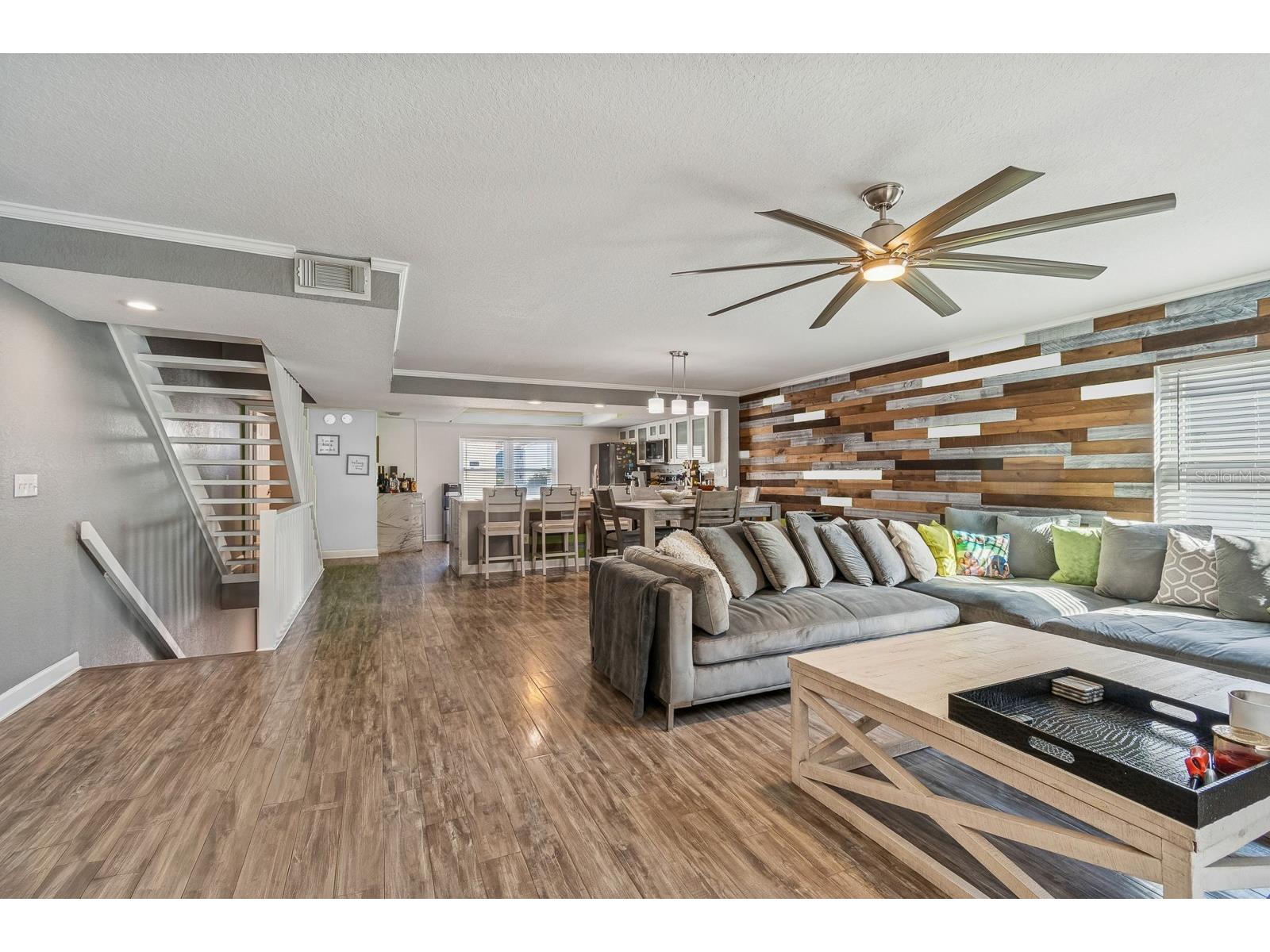 1117 Pinellas Bayway S #301 Saint Petersburg FL 33715 TB8474600 image10