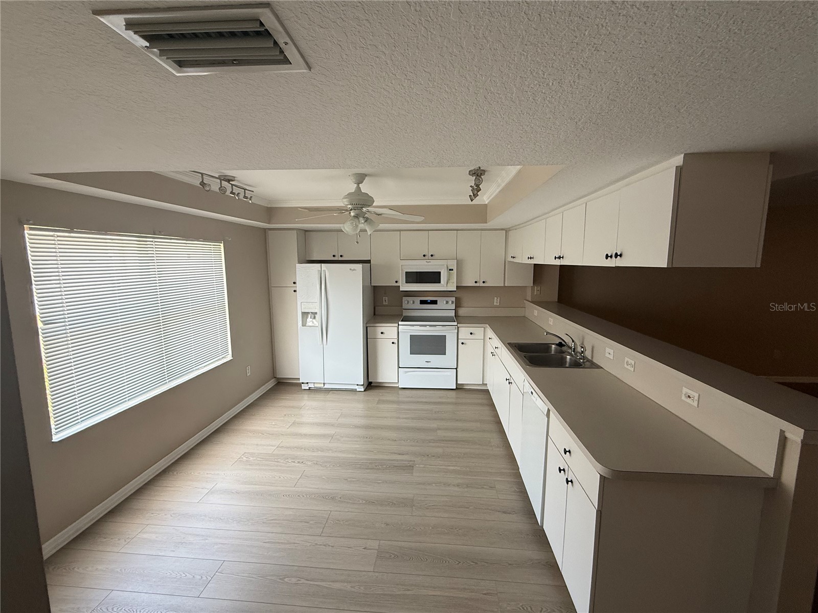 1117 Pinellas Bayway S #303 Tierra Verde FL 33715 TB8509135 image10