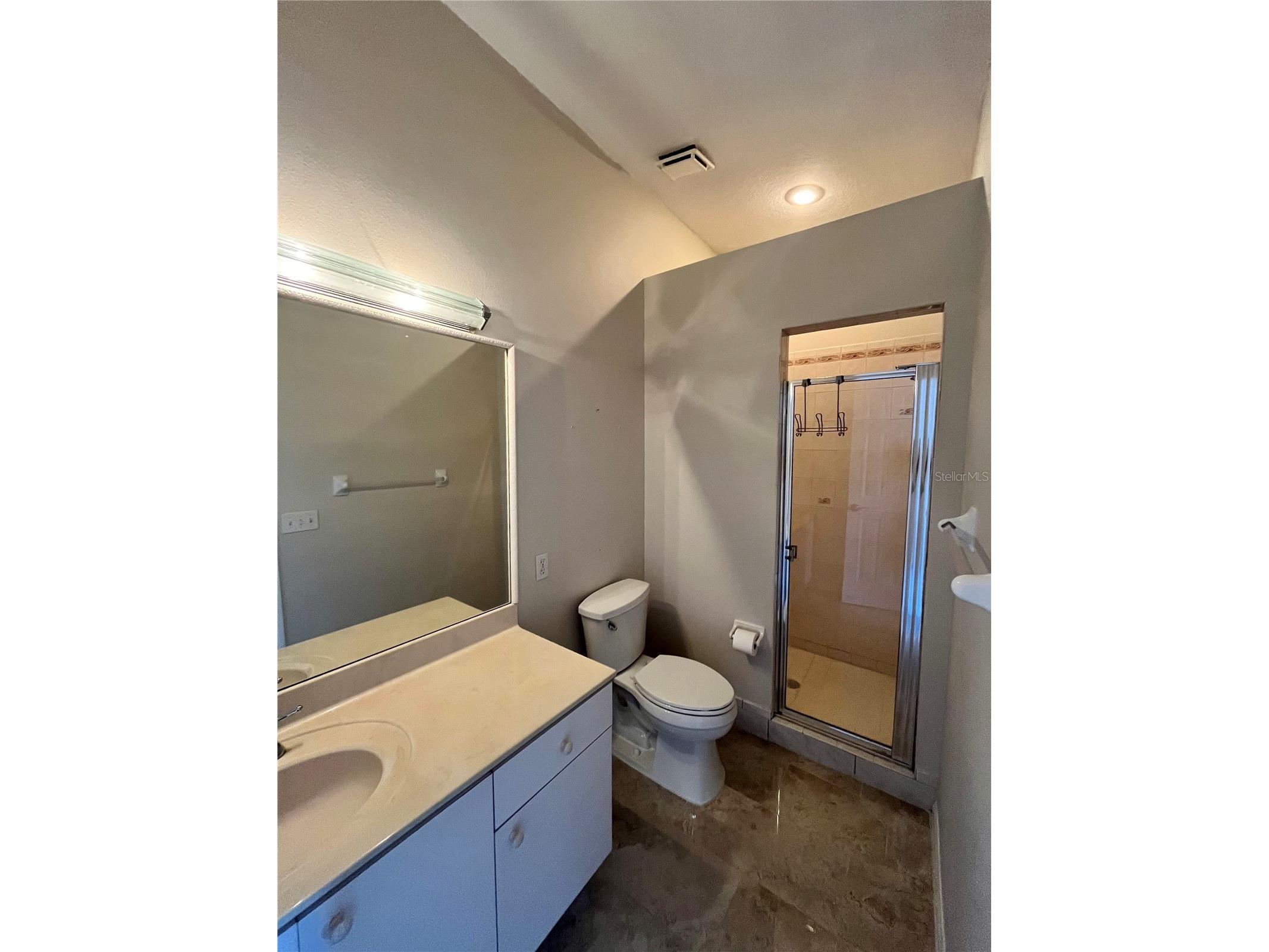 1117 S Pinellas Bayway S #306 Saint Petersburg FL 33715 TB8519930 image13