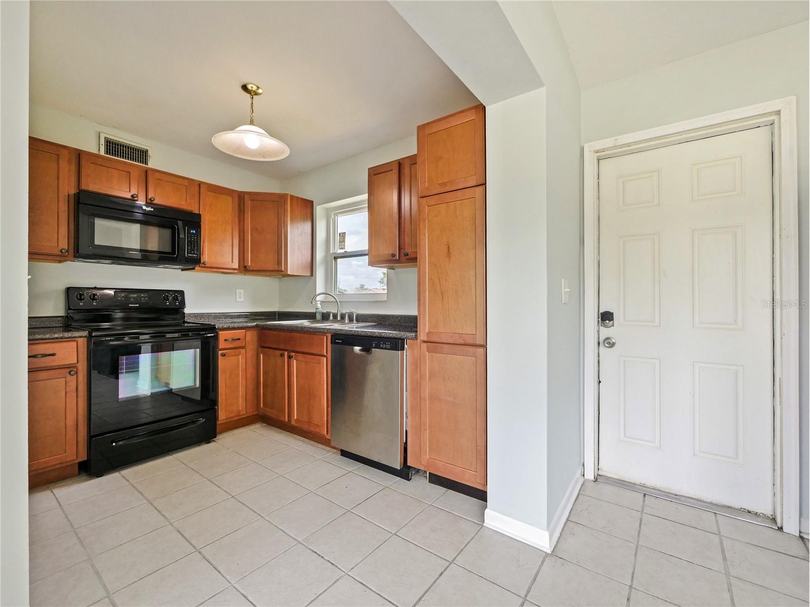 1117 W Embassy Drive Deltona FL 32725 O6394676 image5