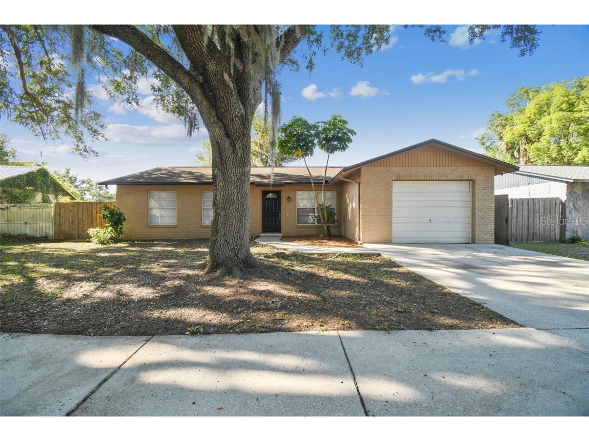 1117 Westwood Drive Lutz FL 33549 W7863984 image1
