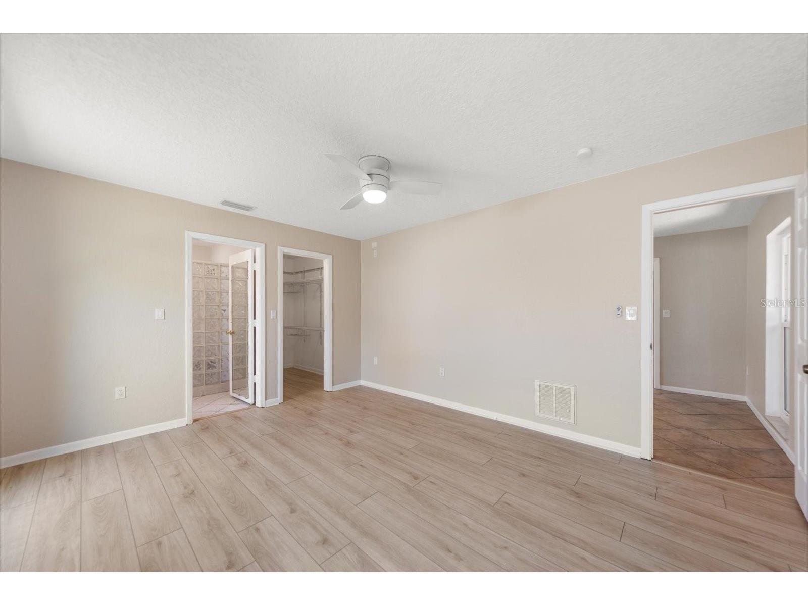 11171 105th Avenue Largo FL 33778 TB8502632 image11