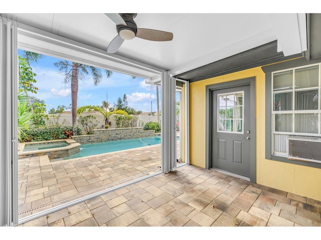 11174 90th Terrace Seminole FL 33772 TB8446561 image21