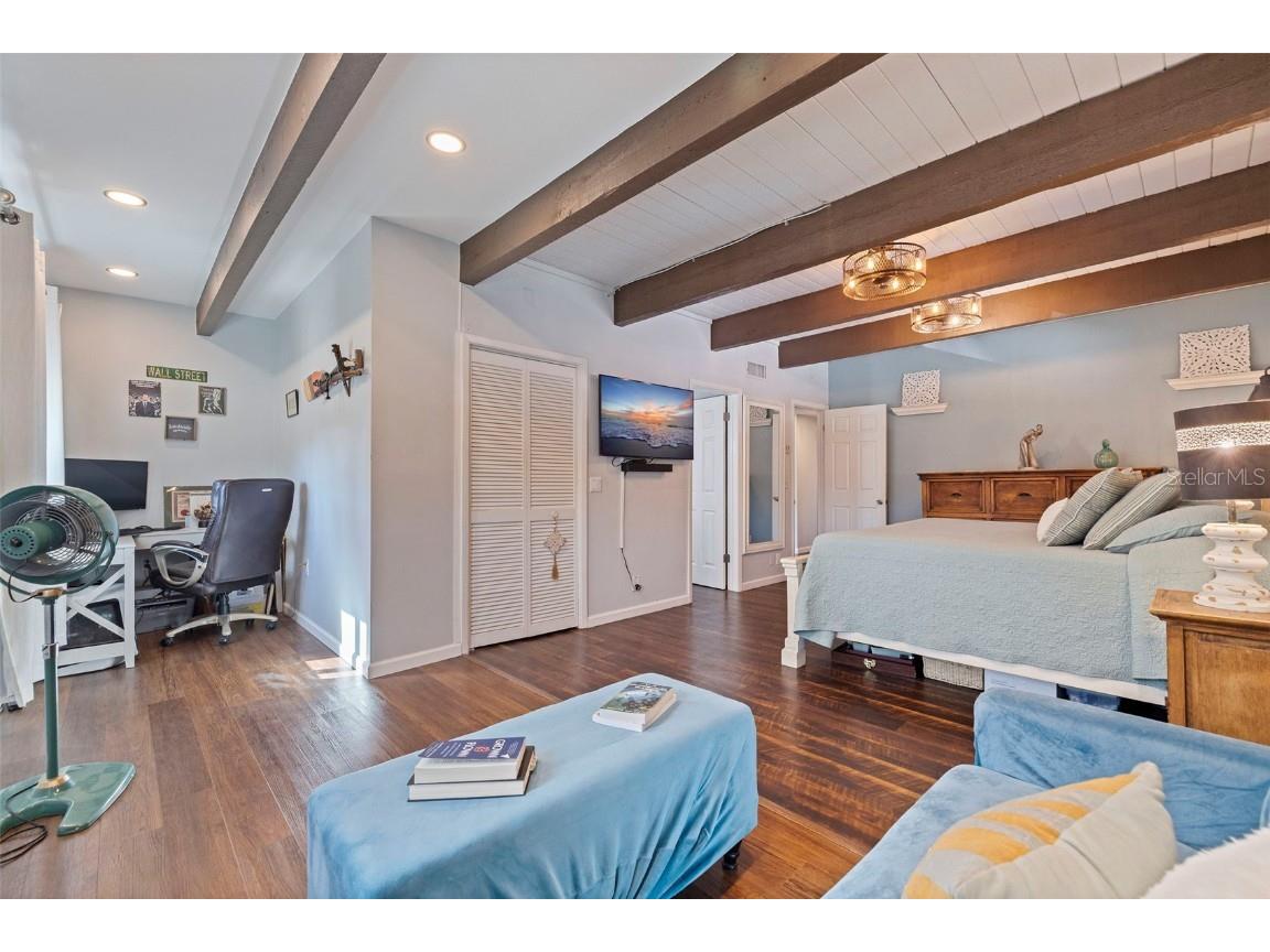 1118 2nd Avenue S Tierra Verde FL 33715 TB8433812 image22