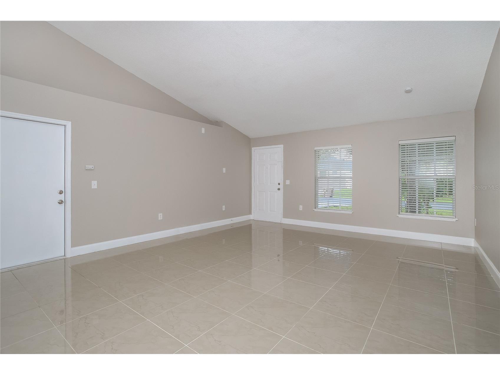 1118 Chesterfield Court Kissimmee FL 34758 O6407738 image4