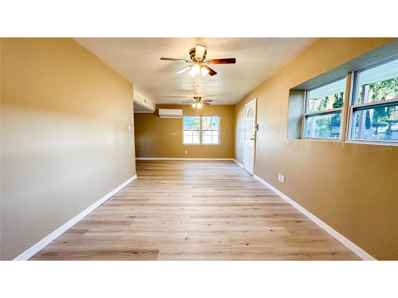 1118 Cr 440 Lake Panasoffkee FL 33538 OM706488 image12