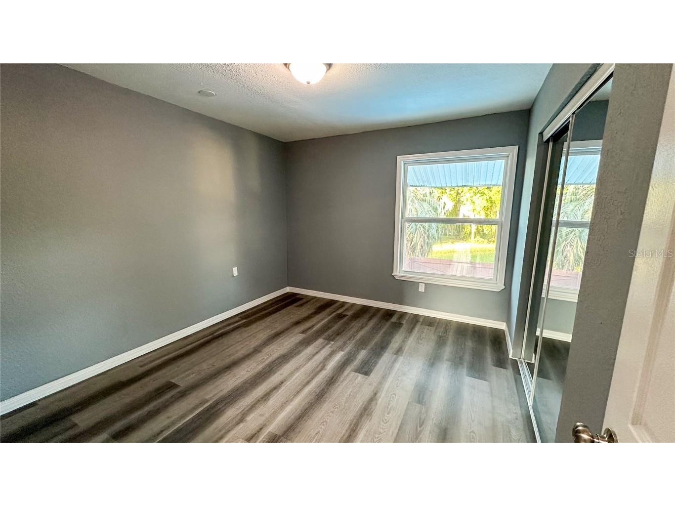 1118 Cr 440 Lake Panasoffkee FL 33538 OM706488 image17