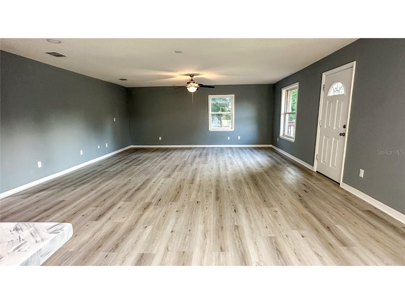 1118 Cr 440 Lake Panasoffkee FL 33538 OM706488 image22