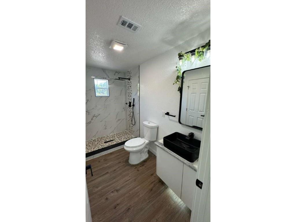 1118 E Linebaugh Avenue Tampa FL 33612 O6362921 image18