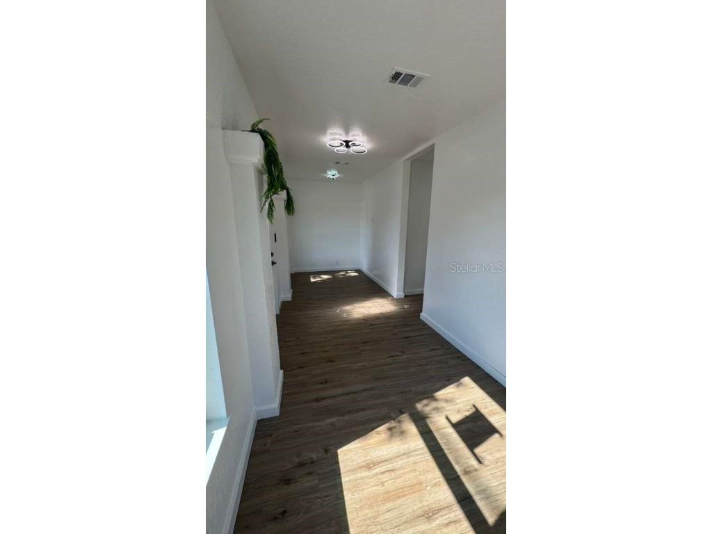 1118 E Linebaugh Avenue Tampa FL 33612 O6362921 image32