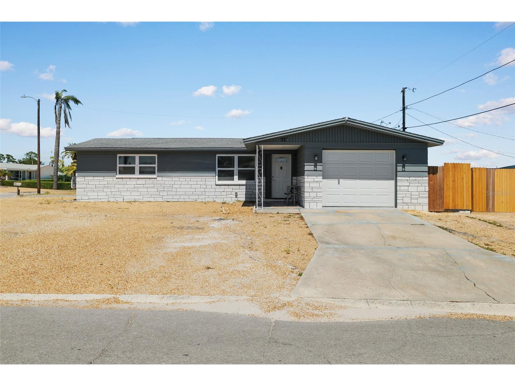 1118 Excalibur Street Holiday FL 34690 TB8522322 image1