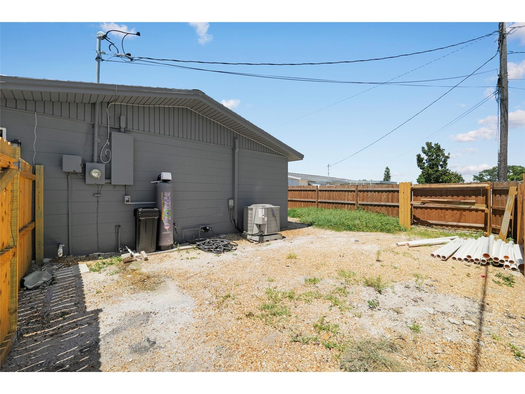 1118 Excalibur Street Holiday FL 34690 TB8522322 image23