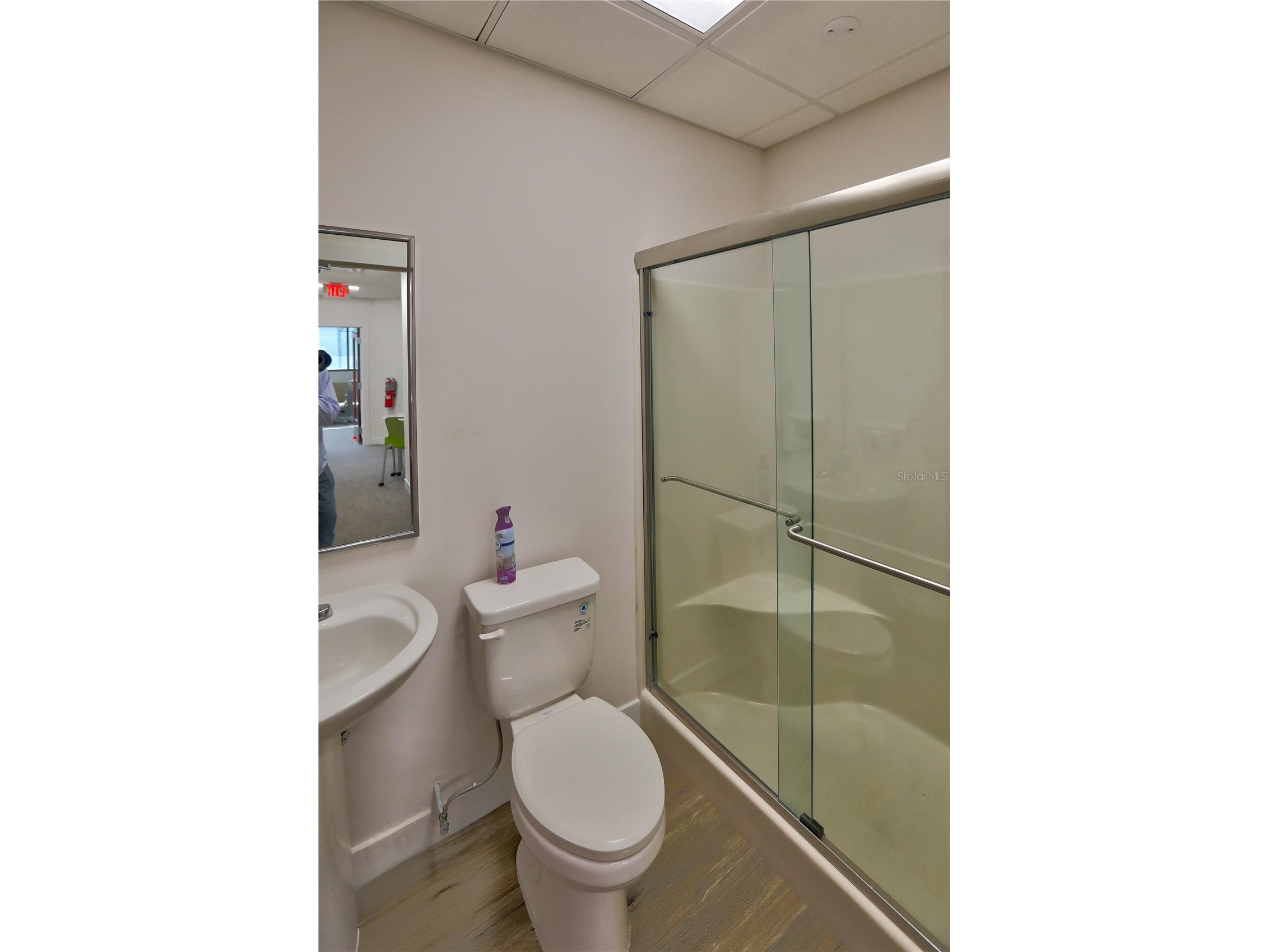 1118 S Orange Avenue #103 Orlando FL 32806 O6404620 image7