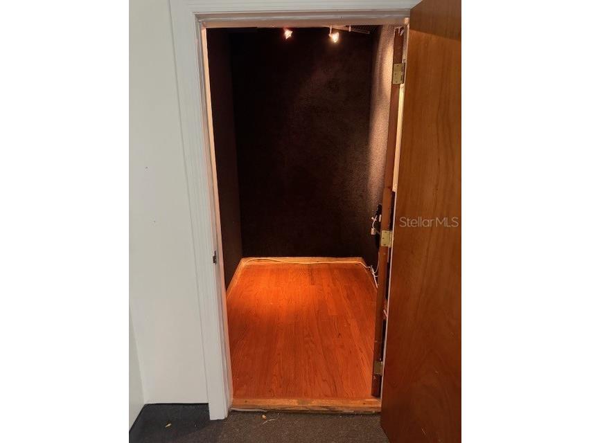 1118 S Orange Avenue #104 Orlando FL 32806 O6157861 image6