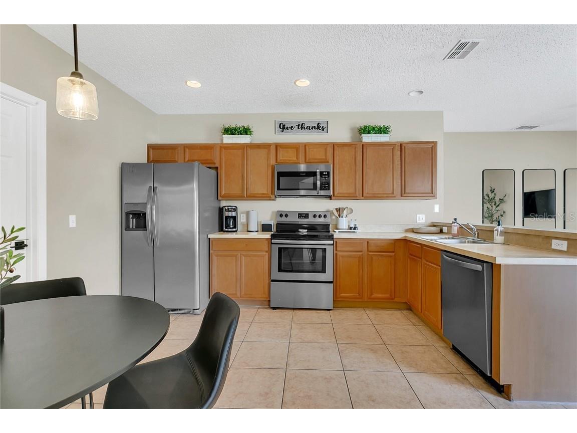 1118 Saint Tropez Ct Kissimmee FL 34759 S5129089 image3