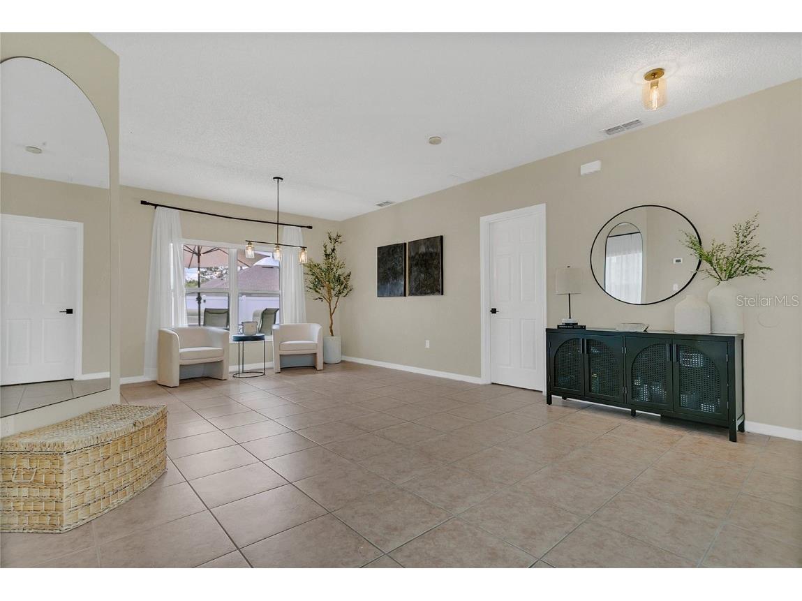 1118 Saint Tropez Ct Kissimmee FL 34759 S5129089 image4