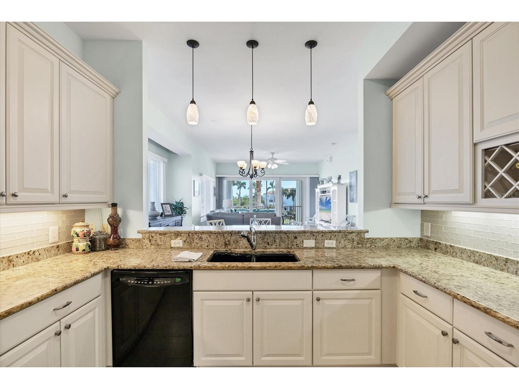 11180 Hacienda Del Mar Boulevard #C-201 Placida FL 33946 - INTRACOASTAL WATERWAY D6144316 image18