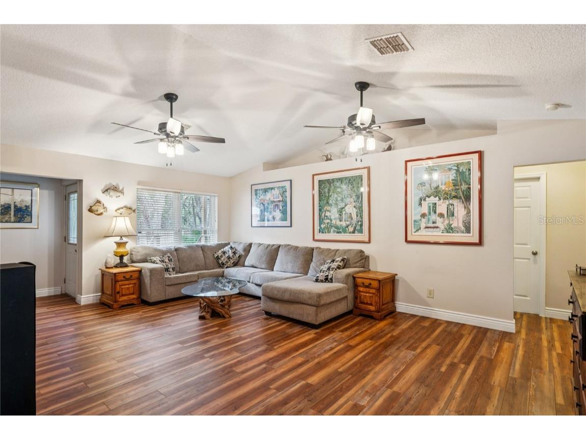 11185 Cleever Street Weeki Wachee FL 34614 W7881024 image11