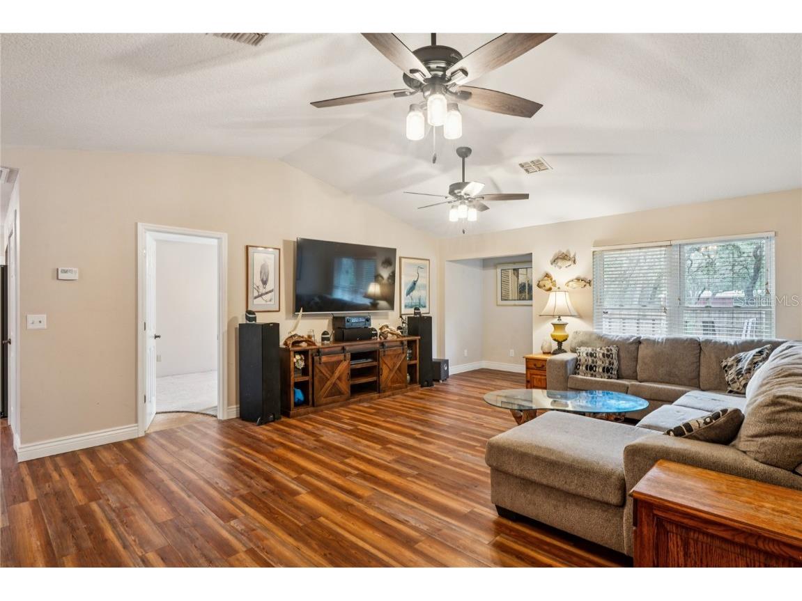 11185 Cleever Street Weeki Wachee FL 34614 W7881024 image12