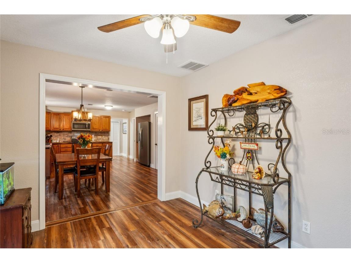 11185 Cleever Street Weeki Wachee FL 34614 W7881024 image9