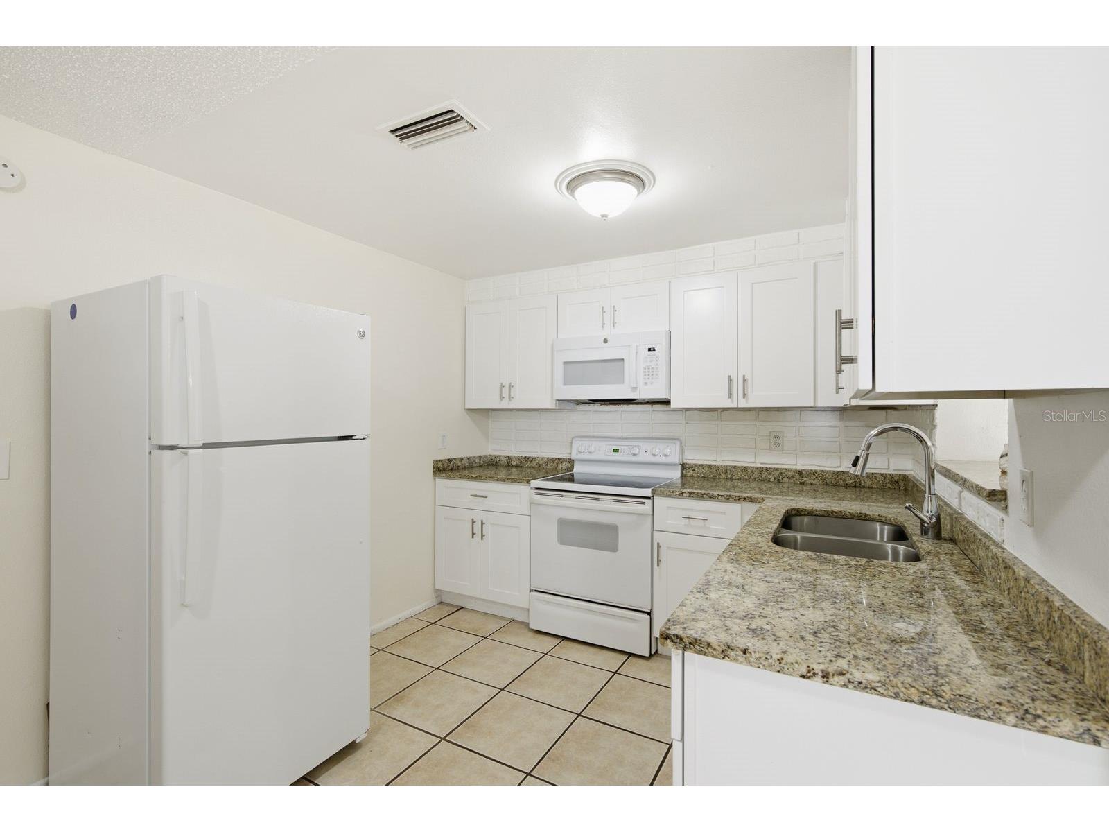 1119 17th Avenue SW Largo FL 33778 TB8527625 image3