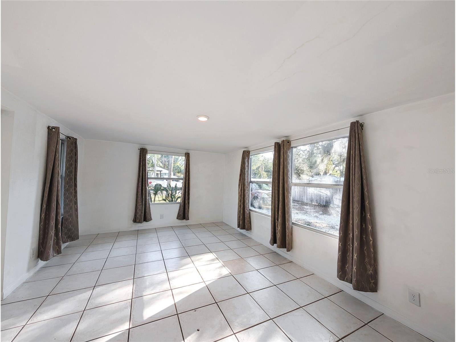 1119 40th Street Sarasota FL 34234 A4686789 image14