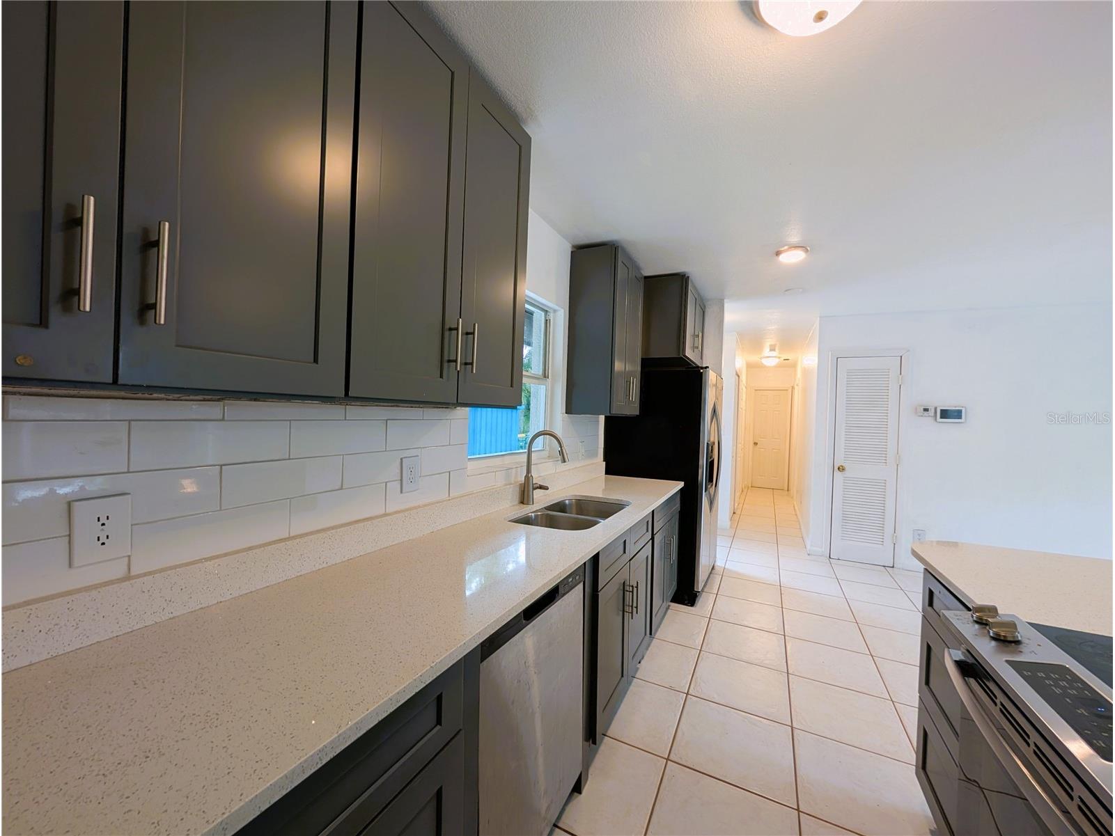 1119 40th Street Sarasota FL 34234 A4686789 image4