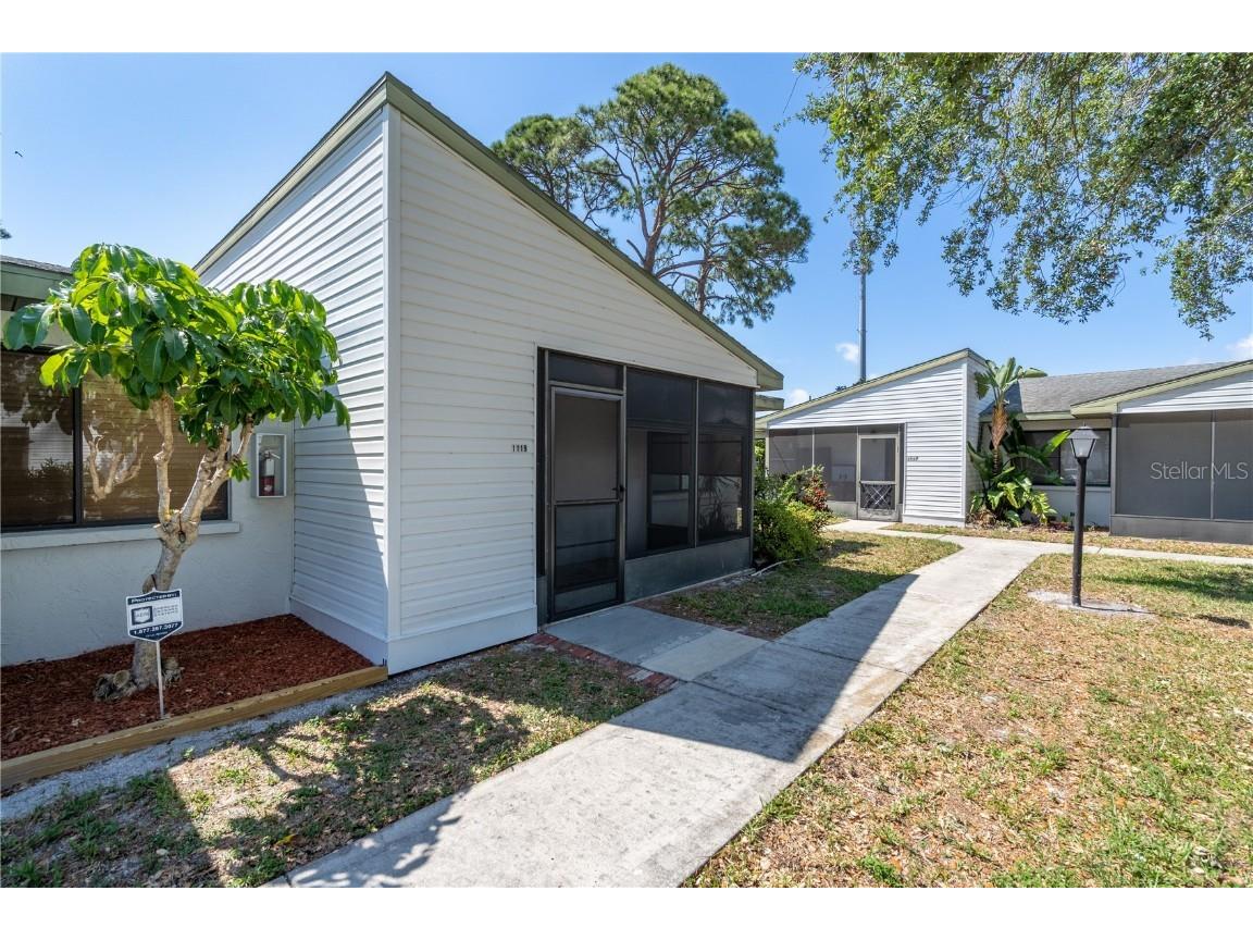1119 68th Avenue Drive W #1119 Bradenton FL 34207 A4568396 image1