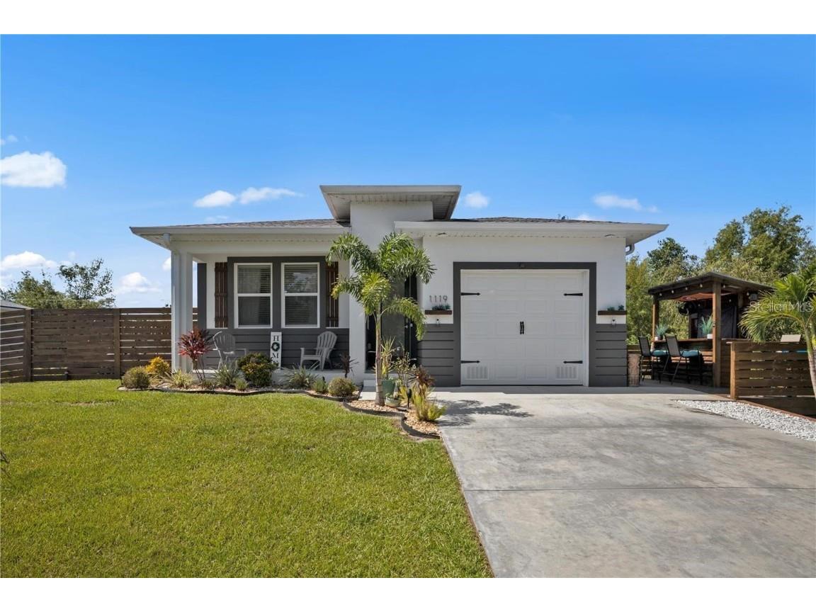 1119 Ansin Street Punta Gorda FL 33950 C7512602 image1