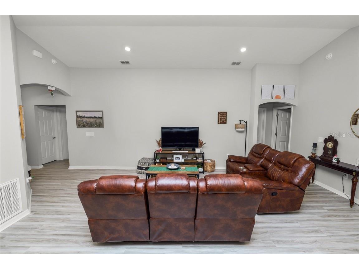 1119 Aruba Avenue Mulberry FL 33860 L4957854 image7