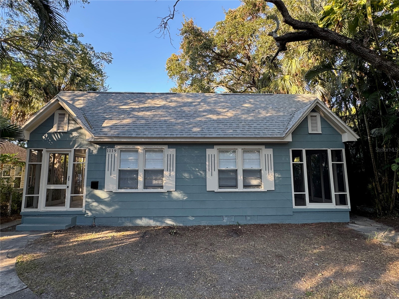 1119 Newton Avenue S Saint Petersburg FL 33705 TB8448262 image1