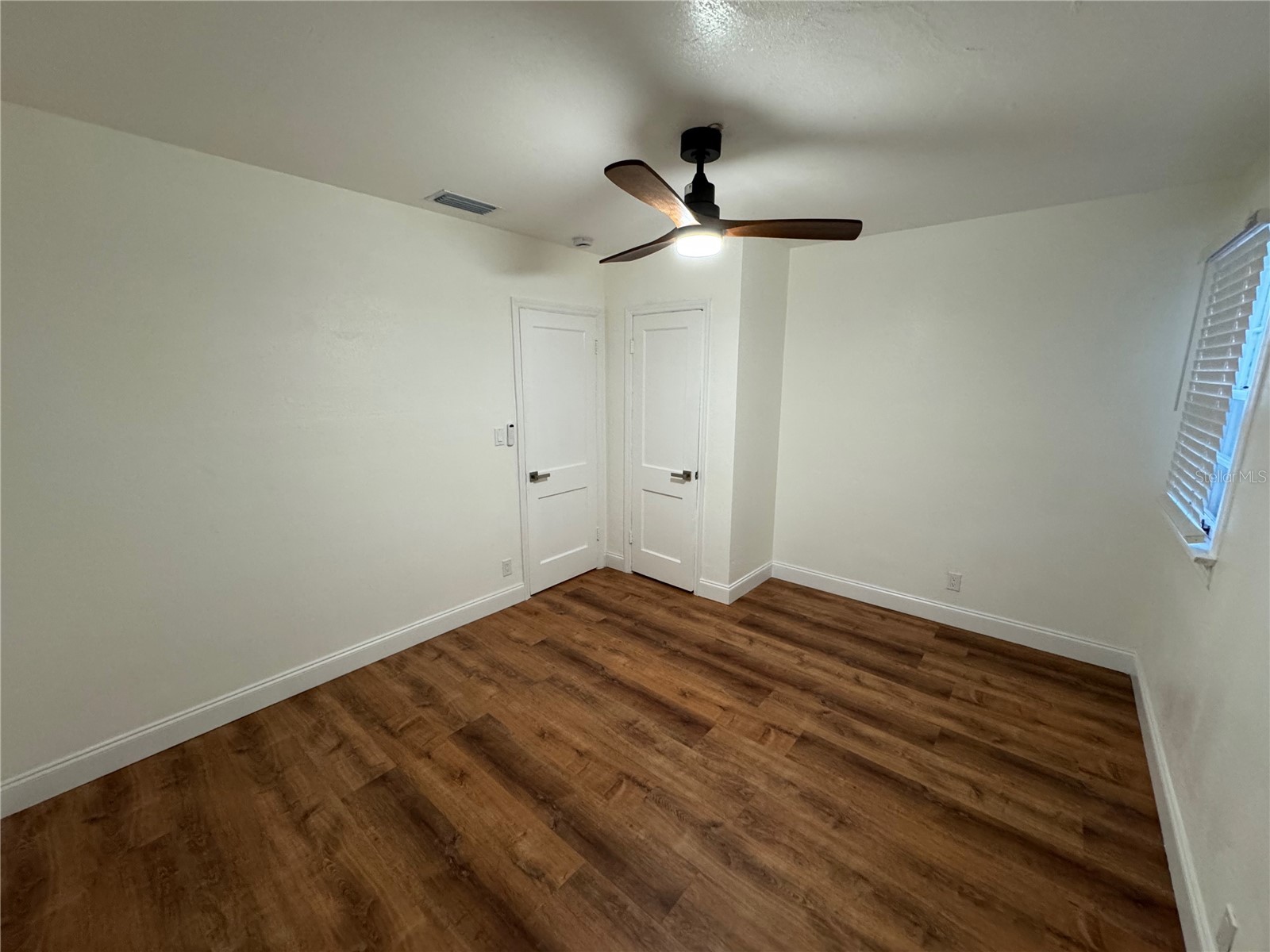 1119 Newton Avenue S Saint Petersburg FL 33705 TB8448262 image13