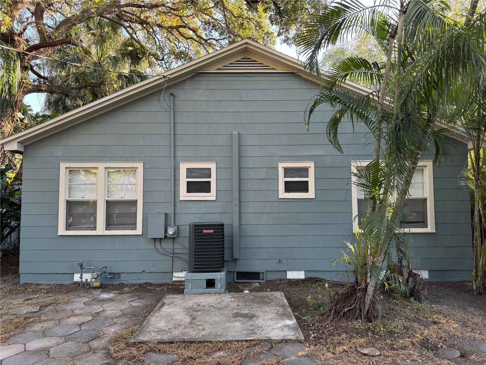 1119 Newton Avenue S Saint Petersburg FL 33705 TB8448262 image22