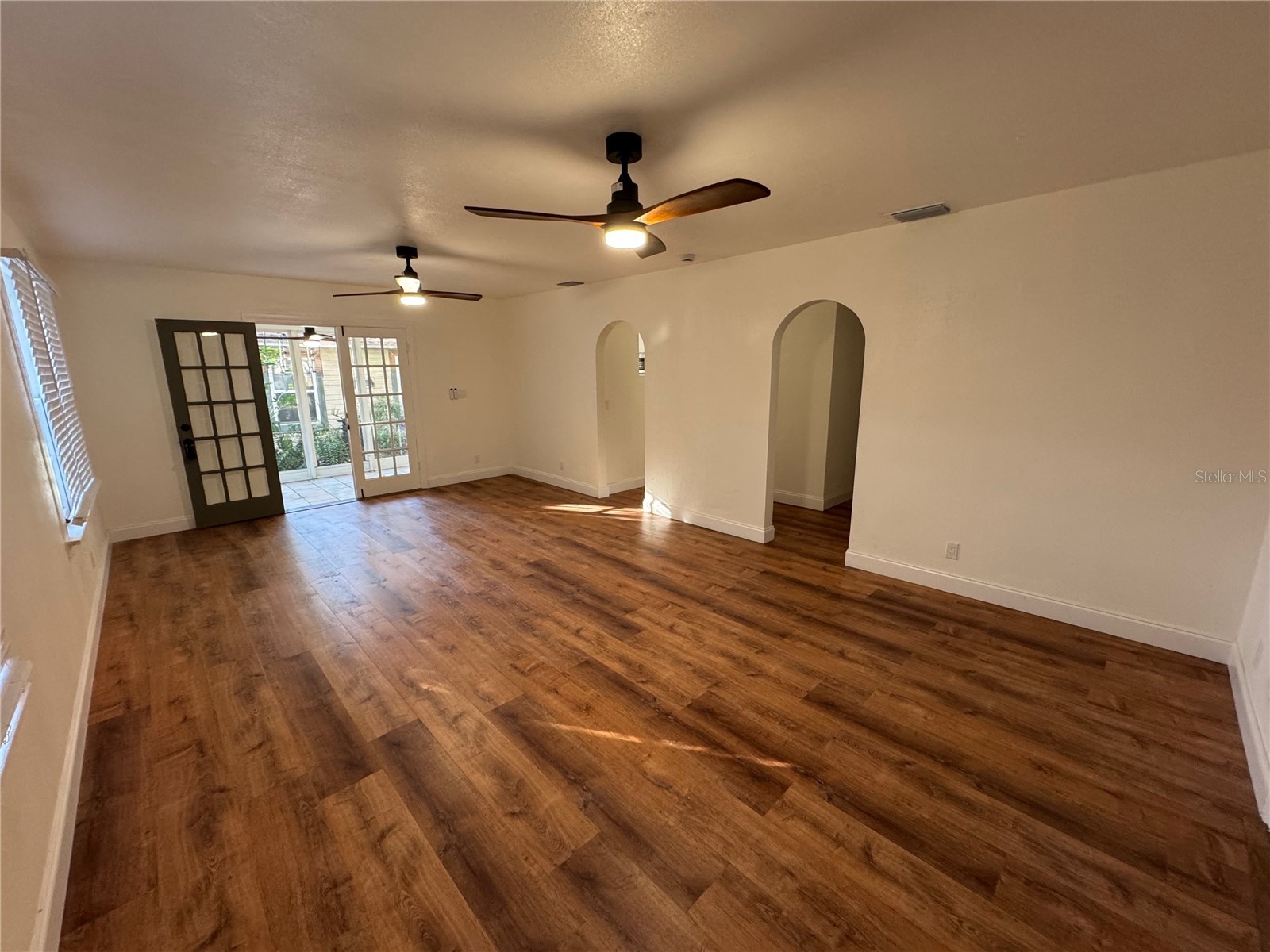 1119 Newton Avenue S Saint Petersburg FL 33705 TB8448262 image4