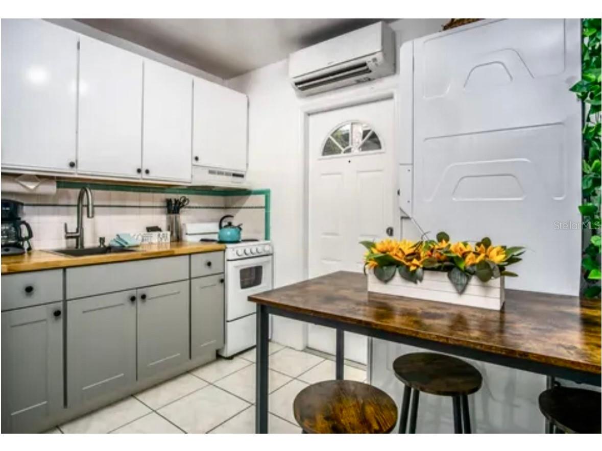 1119 Simonton Street #A1 A2 C1 Key West FL 33040 W7882659 image21