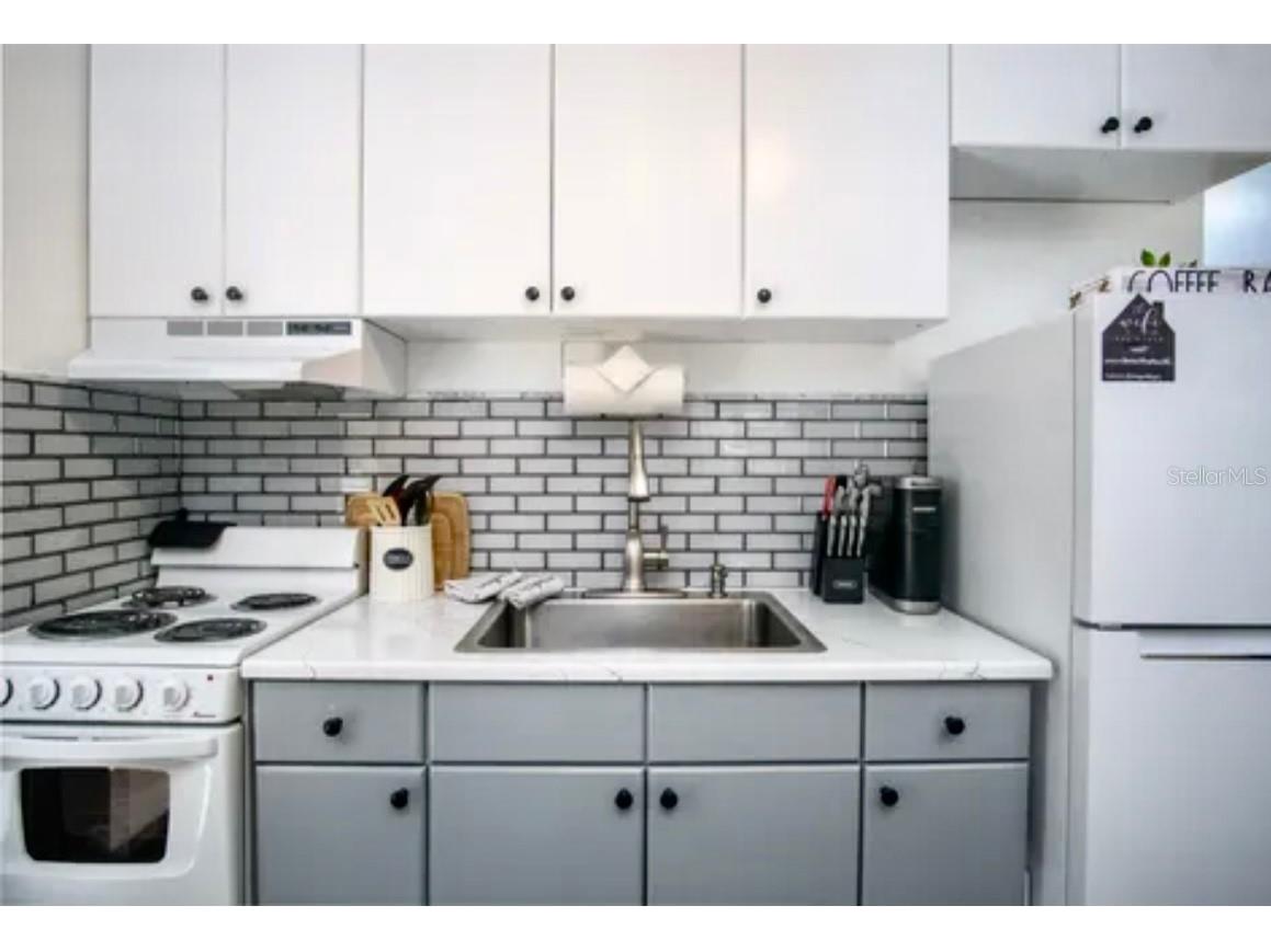 1119 Simonton Street #A1 A2 C1 Key West FL 33040 W7882659 image9