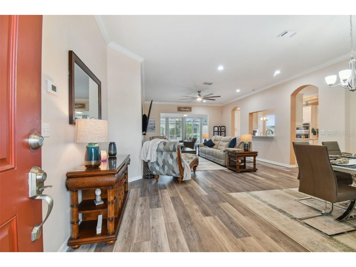 1119 Villeroy Drive Sun City Center FL 33573 T3551435 image23