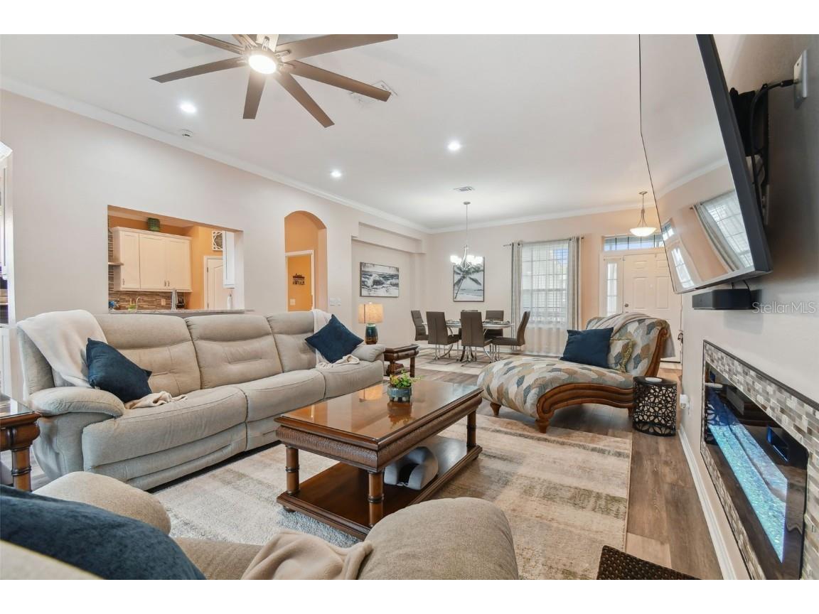 1119 Villeroy Drive Sun City Center FL 33573 T3551435 image42