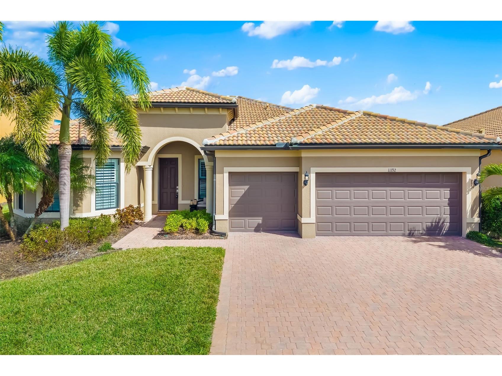 11192 Whimbrel Lane Sarasota FL 34238 A4659048 image1