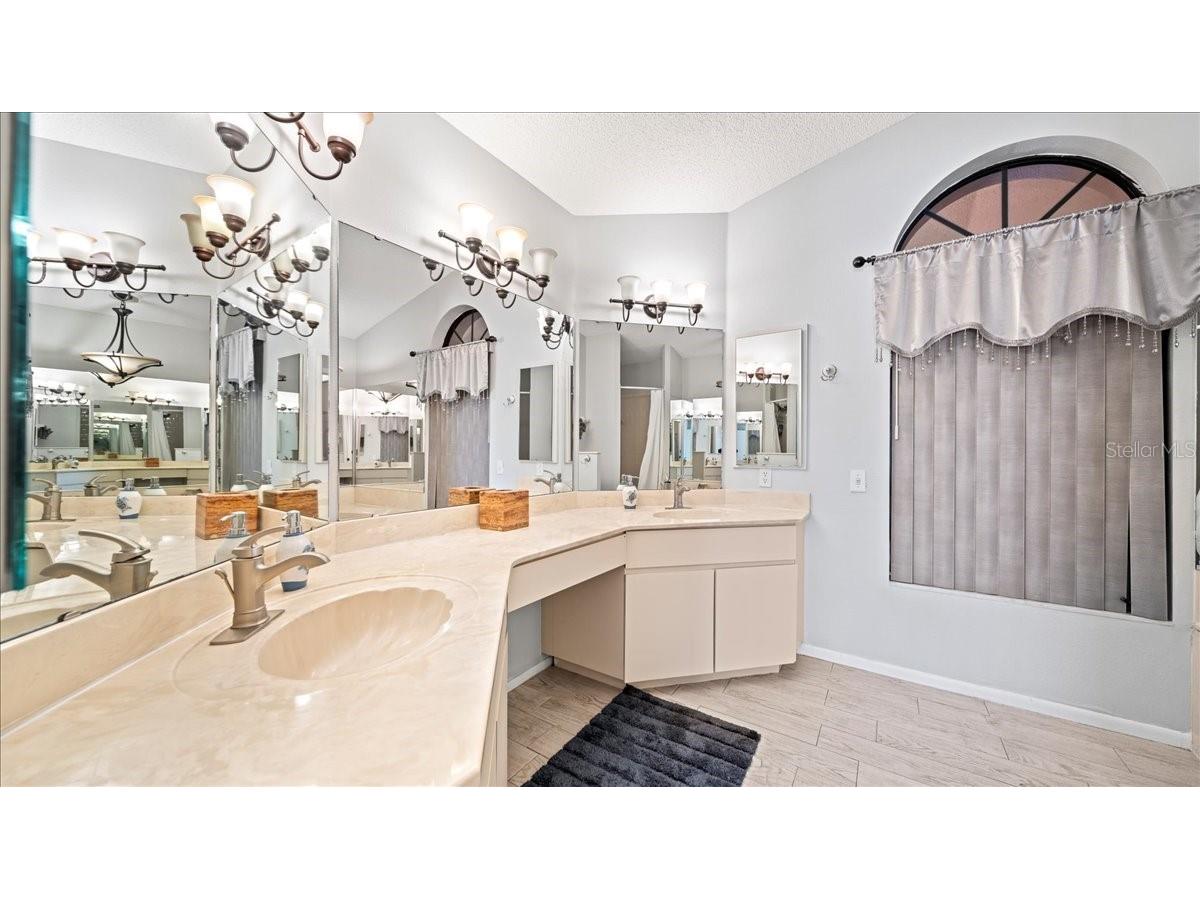 11195 Seabreeze Avenue Port Charlotte FL 33981 TB8488147 image13