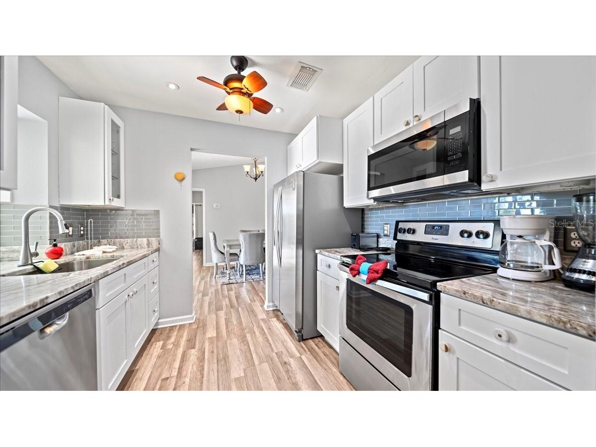 11195 Seabreeze Avenue Port Charlotte FL 33981 TB8488147 image14