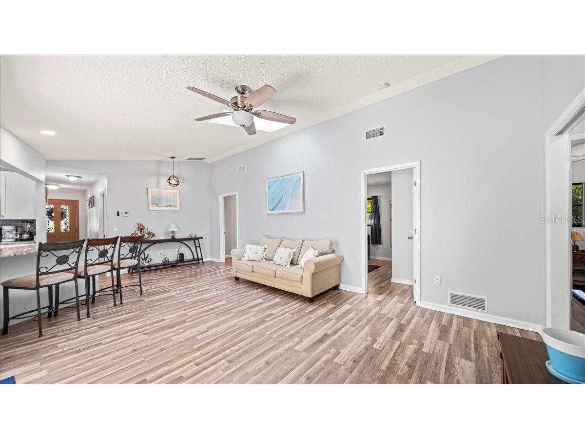 11195 Seabreeze Avenue Port Charlotte FL 33981 TB8488147 image19