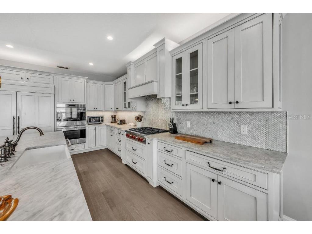 112 11th Street S Bradenton Beach FL 34217 A4660710 image15