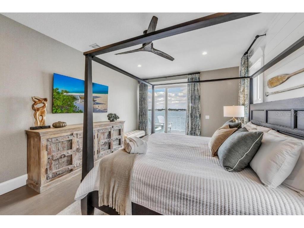 112 11th Street S Bradenton Beach FL 34217 A4660710 image30