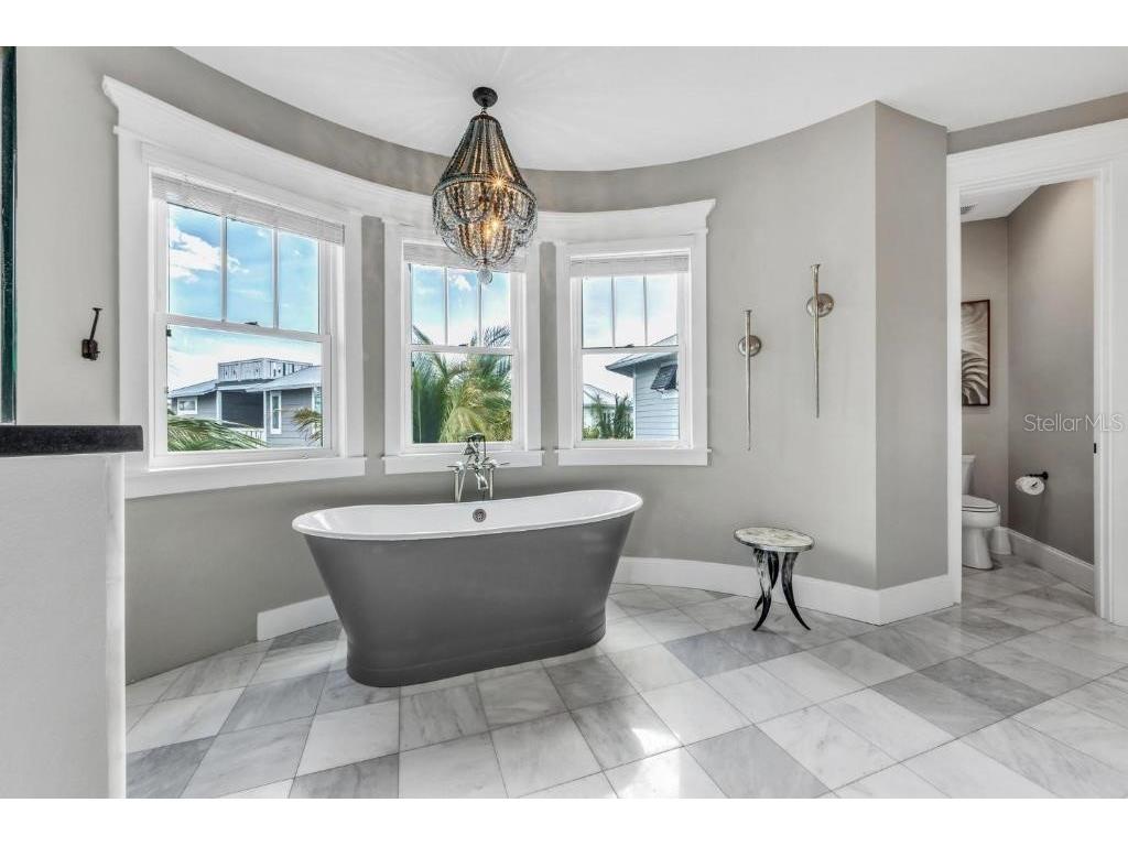 112 11th Street S Bradenton Beach FL 34217 A4660710 image33