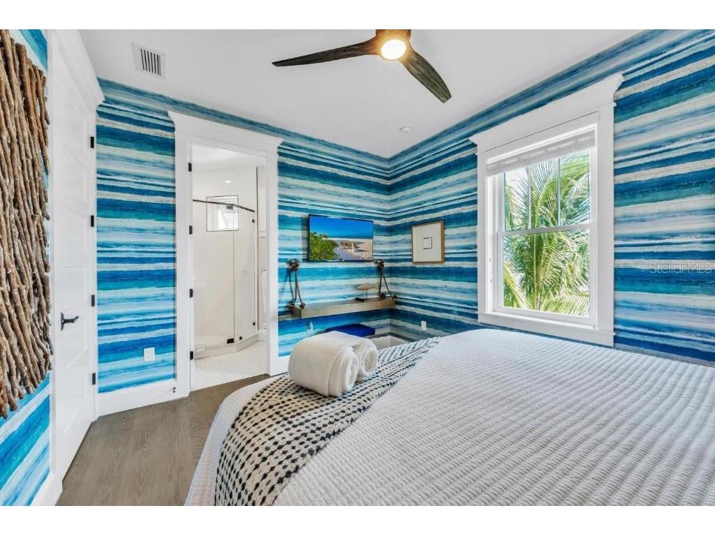 112 11th Street S Bradenton Beach FL 34217 A4660710 image36