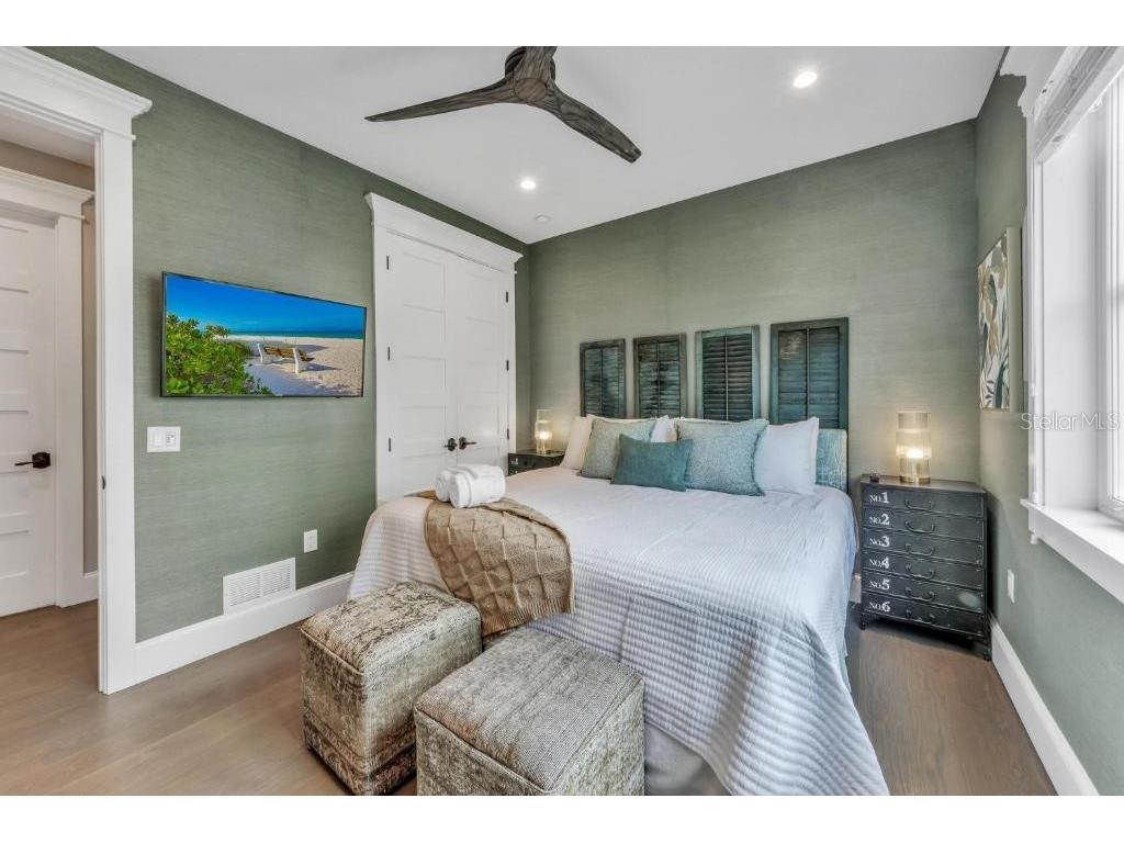 112 11th Street S Bradenton Beach FL 34217 A4660710 image37